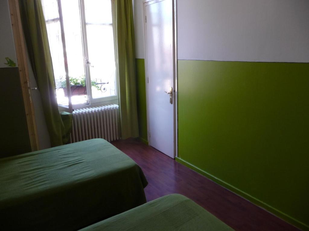 Hotel Central Annecy Szoba fotó