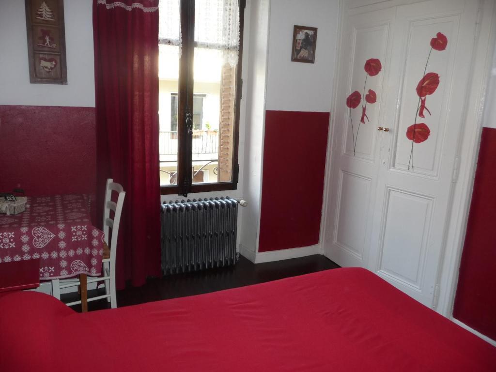 Hotel Central Annecy Szoba fotó